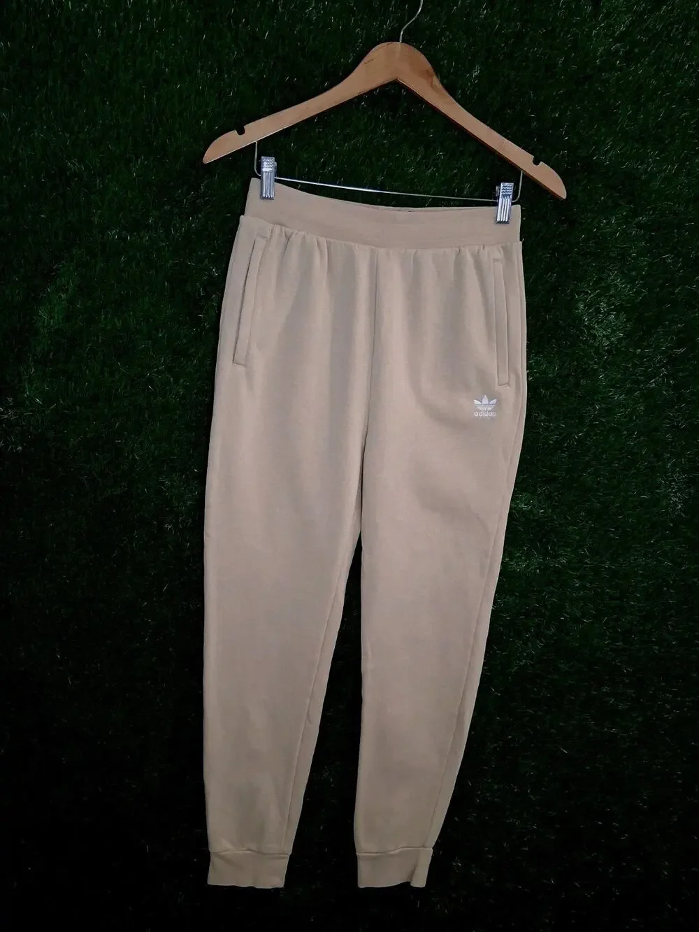 adidas Originals Youth Boys Girls Essentials Fleece Jogger Pants Beige 13-14Y L